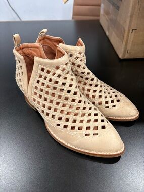Jeffrey Campbell Tan Leather Cutout Ankle Boots